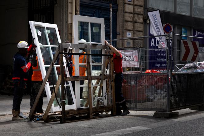 56388060-55e5-41e2-bcf1-202cc07b433e La remontée des taux d’intérêt impacte l’économie française