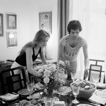 5e3fe48c-f499-4018-ba21-940d2fa0b18e Mary Austin dévoile des archives inédites de Freddie Mercury