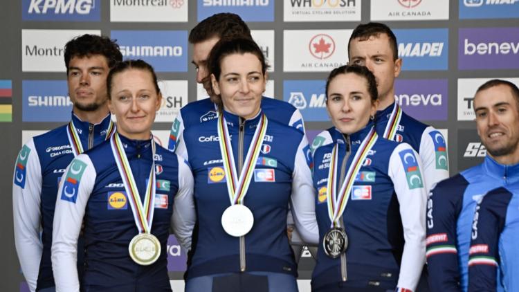 5f29d52e-ac53-4c11-b318-e0514cc52bf1 L’équipe de France remporte l’argent au relais mixte des Mondiaux de cyclisme