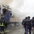 Zelensky: Attaque délibérée sur un train en Ukraine