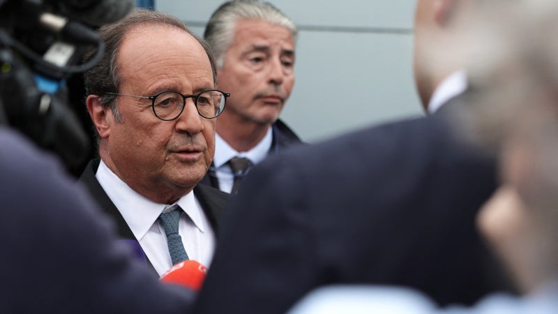 70e1642f-67f5-400f-aff0-25a59d1faeaa François Hollande et ses ambitions politiques