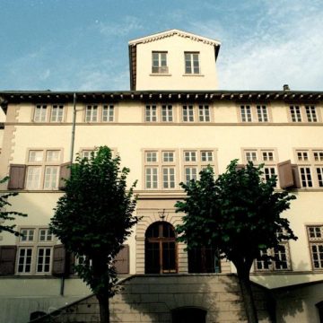 Sanctions contre un prêtre à Lyon après une relation avec une étudiante