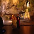 Voyage du pape Léon XIV en France : Journée à Lourdes marquée par la grande messe et la rencontre avec les malades