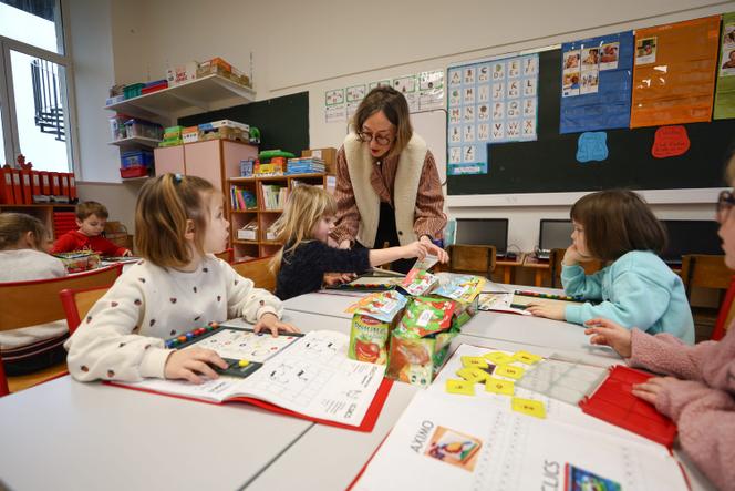 816a572e-2c1b-4479-b5b5-94378e250b4b Faut-il enseigner la lecture dès la maternelle ?