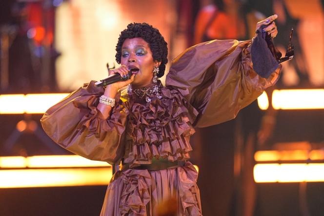 9e176e7f-990c-4eae-a918-3d05253708f1 Lauryn Hill et sa relation tumultueuse avec la ponctualité