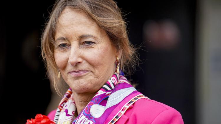 9f8188c3-8b37-41da-b009-92846f3f77a8 Ségolène Royal se prépare pour la primaire de la gauche
