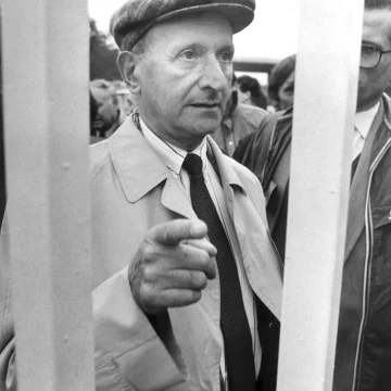 a15052a8-8445-4964-a0a6-61f88c3d1f44 L’évolution du syndicalisme français après la guerre