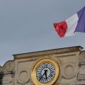 La France menacée par un « choc autoritaire »