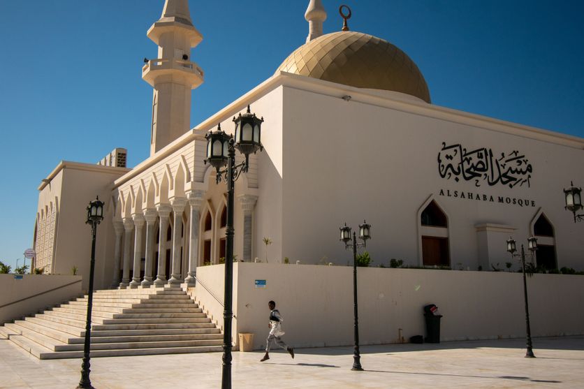 La mosquée Al Sahaba, récemment remise à neuf. Derna, le 15 juillet 2026. Reconstruction de Derna après les inondations dévastatrices