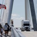 Le Conflit Commercial Entre le Canada et les États-Unis