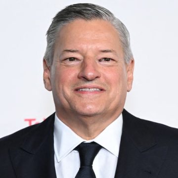 La Légion d&rsquo;honneur remise à Ted Sarandos