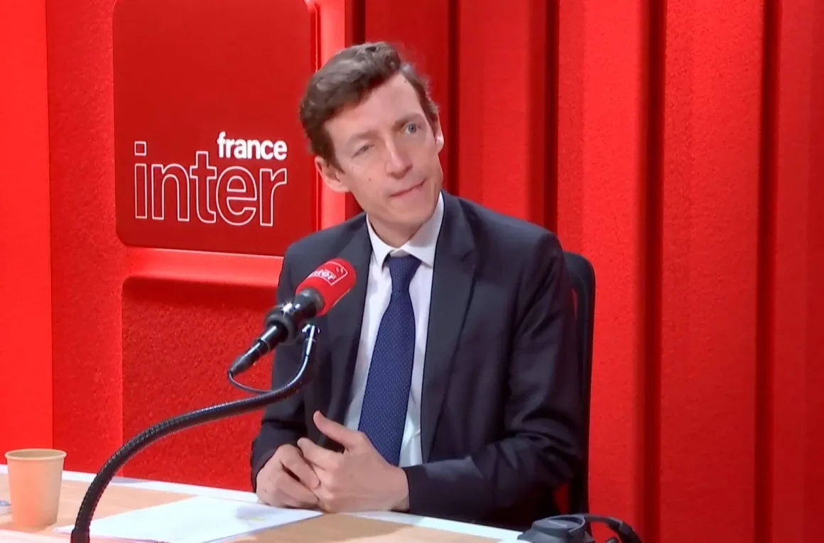 Les manifestations dans les lycées : tension et répercussions politiques