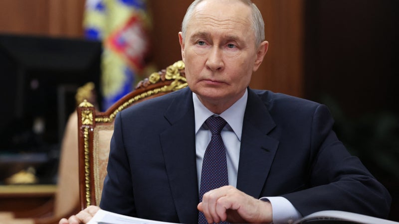 e116e39b-94fe-49e8-bcdf-0eb17c233649 Russie Unie remporte les élections législatives