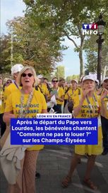 e30f75ea-bca8-4f65-9188-8d2acbf976ae Les bénévoles chantent après le départ du Pape vers Lourdes