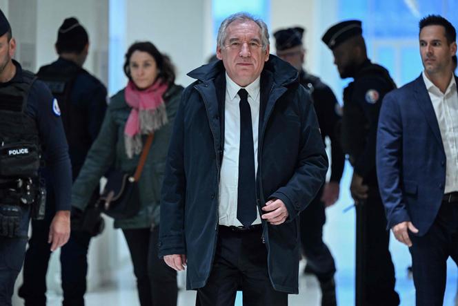 e79b43e2-433d-4d92-94e1-cbda584e78cf François Bayrou et le procès en appel pour détournement de fonds publics