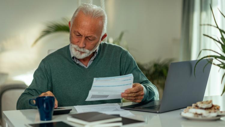 ebbd5be0-75c5-47cc-8511-3f05f14f4eb2 Mesures envisagées pour les retraités français en 2027