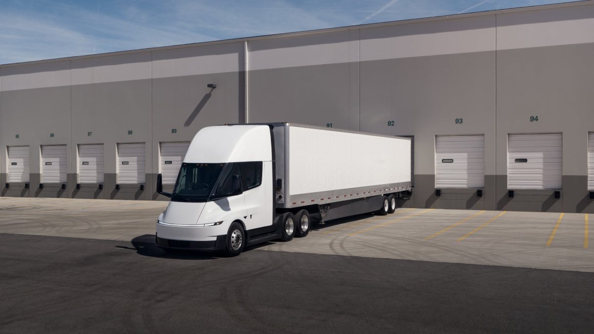 L&rsquo;attaque des poids lourds électriques chinois et américains sur le marché européen