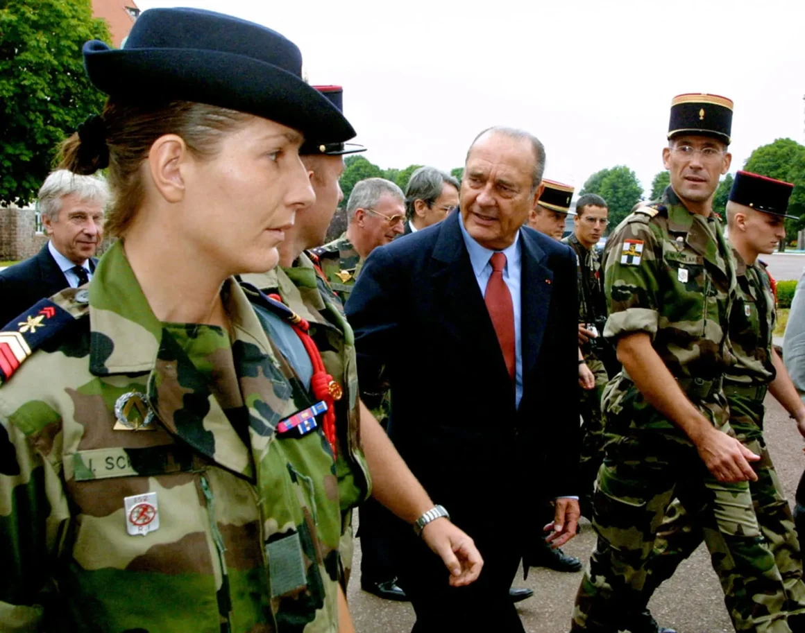 Le service national : une nouvelle dynamique pour l&rsquo;armée française?