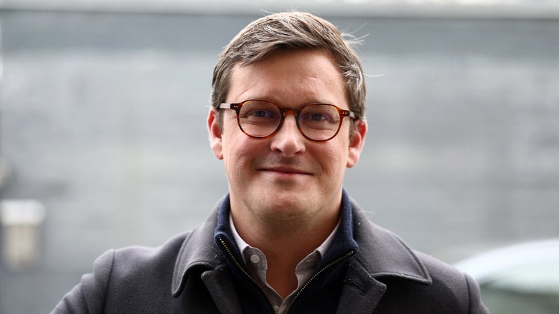 f8a32663-f25c-418c-9d20-3d06b046e761 Le maire de Lille soutient Olivier Faure pour la primaire socialiste