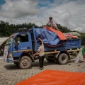 Un mois après la catastrophe: la situation critique au nord du Népal