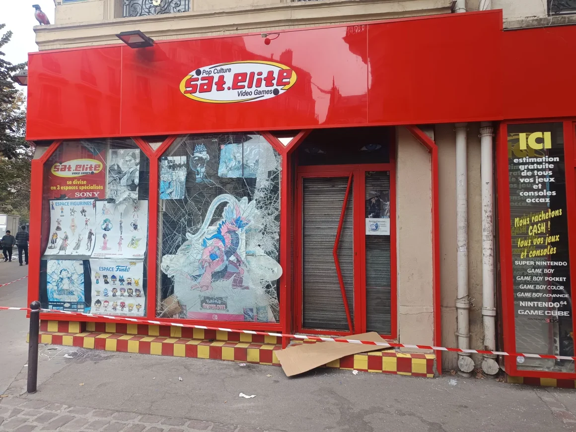 0a6d0648-aee3-4d97-a84a-6b6e526d24f3 La résilience des boutiques de jeux vidéo après les pillages à Paris