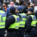 Groupes anti-immigration en Angleterre : un phénomène préoccupant