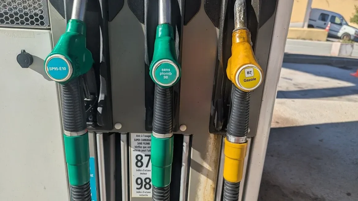Les mesures du G7 pour réduire la pression sur les prix du carburant