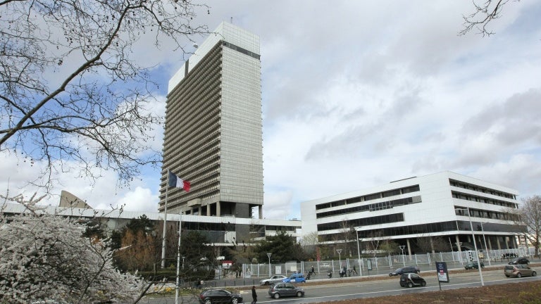1eb920a0-755a-4023-a0db-6174b9f9f26e Les défaillances de la préfecture des Hauts-de-Seine dénoncées