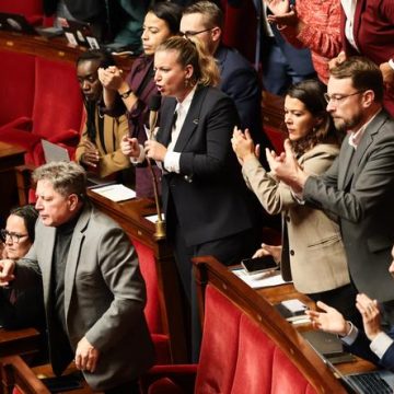 2d41afdf-a413-4566-b965-6d12a6f05b48 Tensions entre le gouvernement et La France insoumise