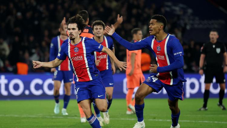 2e53d72c-4f85-47fe-84ac-e5d7129f514d Triomphe difficile pour le PSG face au FC Barcelone