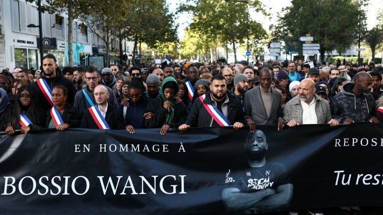 34460f14-7cca-44b9-840d-a9fee6c1aa9c Rassemblements en France suite à un attentat à Trappes