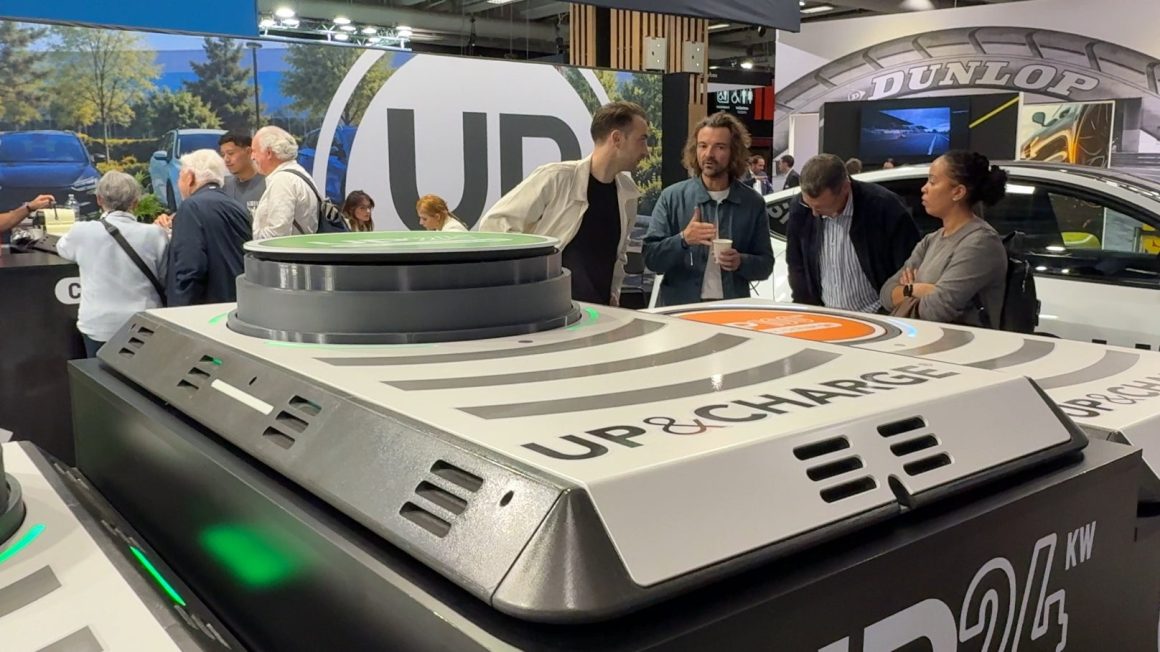 Up&Charge : Révolutionner la Recharge Sans Fil pour Flottes