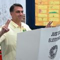 Flavio Bolsonaro contre Lula : un duel électoral au Brésil