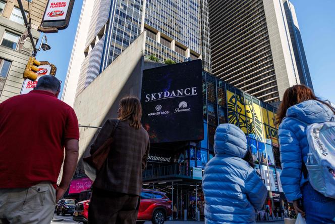 78bfbd38-70f2-4d70-a32c-2cba9e4c43d3 Fusion Des Studios Paramount Et Warner Bros : Réductions De Coûts Et Impact Sur L’Emploi