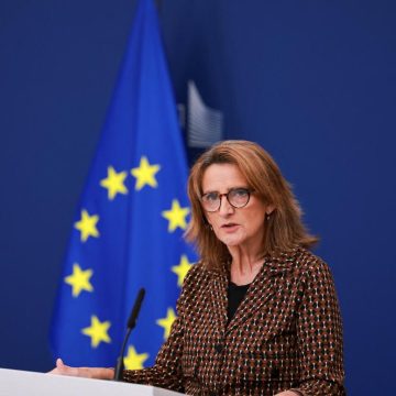Sanofi doit adapter sa communication sur le vaccin antigrippal
