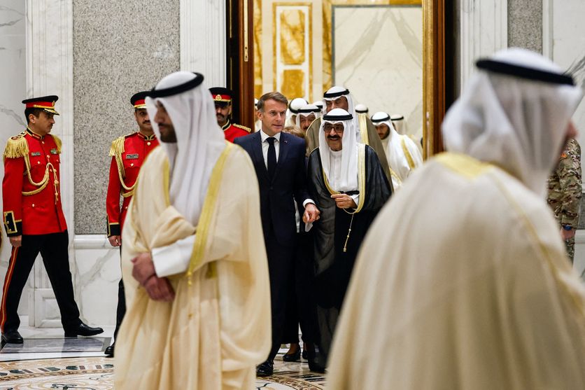 KUWAIT-FRANCE-POLITICS-DIPLOMACY Emmanuel Macron se rend dans le Golfe pour sécuriser l’approvisionnement énergétique