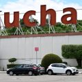 La transition de supermarchés Auchan vers Intermarché et Netto