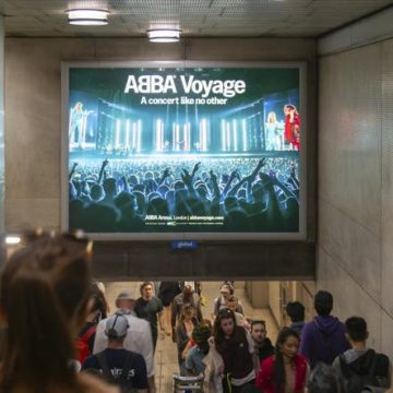 Les avatars numériques investissent la scène musicale