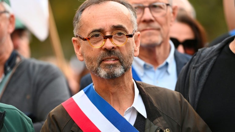 dc36a002-1f95-4a5b-8344-15578e2d4d21 Le maire de Béziers poursuivi pour refus de célébration de mariage