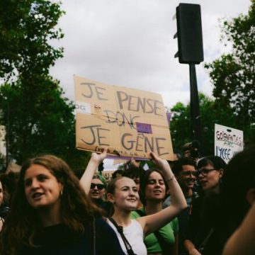 Blocages lycéens et fermetures industrielles marquent l&rsquo;actualité
